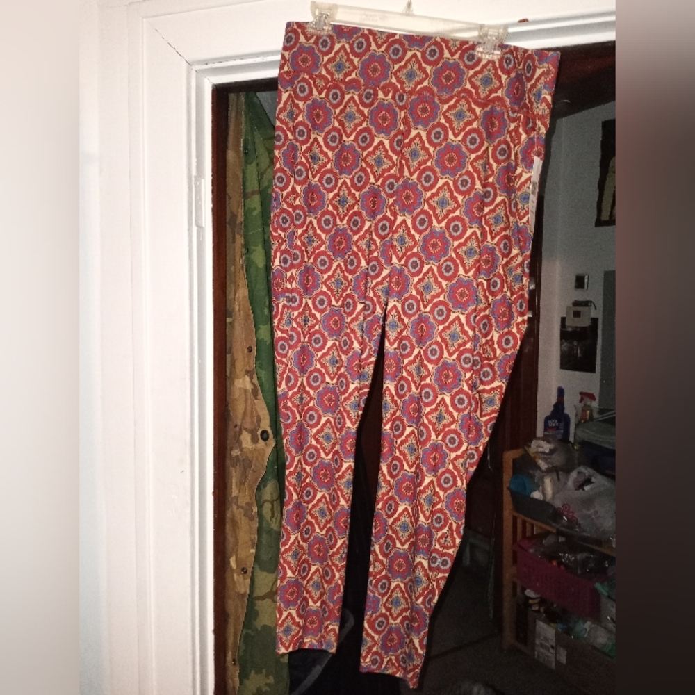 NWT 1X Moroccan Print Leggings Heart  N Crush